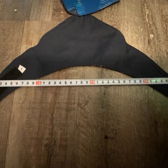Daba Doo Adjustable Velcro Dog Scarf (“1”/XX-Small)NWOT - Picture 2 of 2